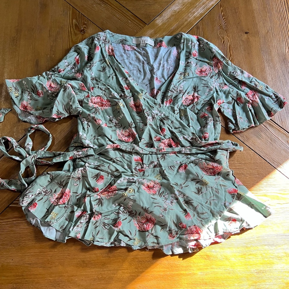 LOFT Floral Wrap Top with Ruffle Sleeves